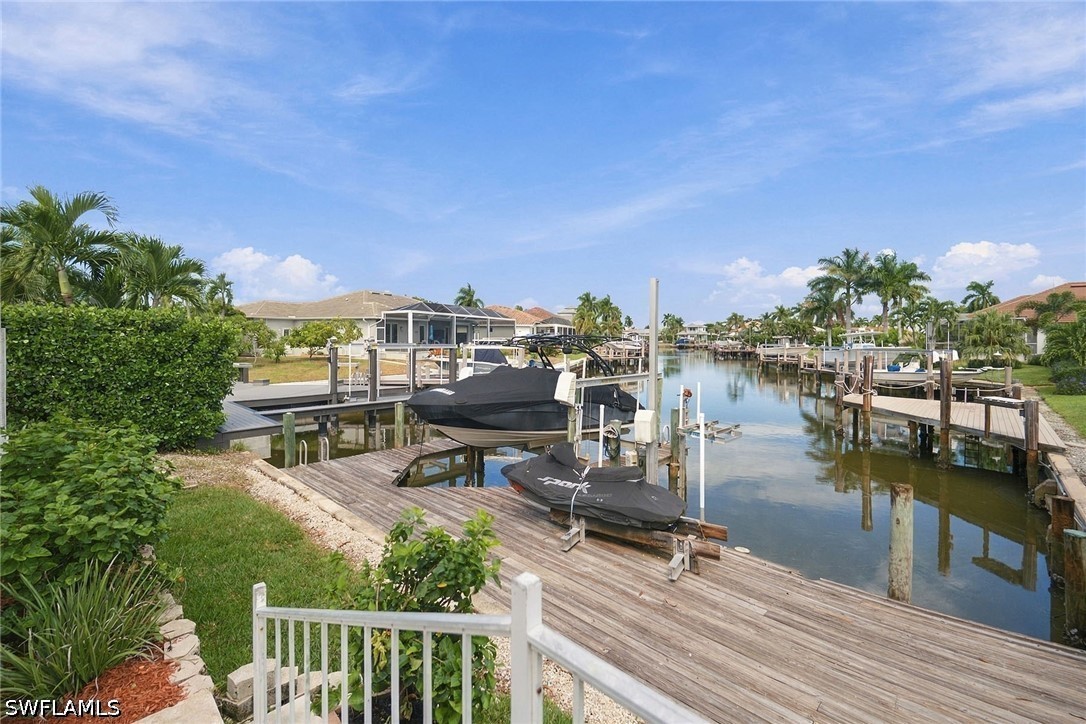 Dock