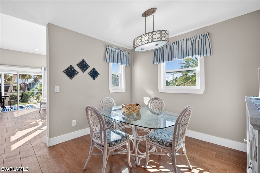 DiningArea