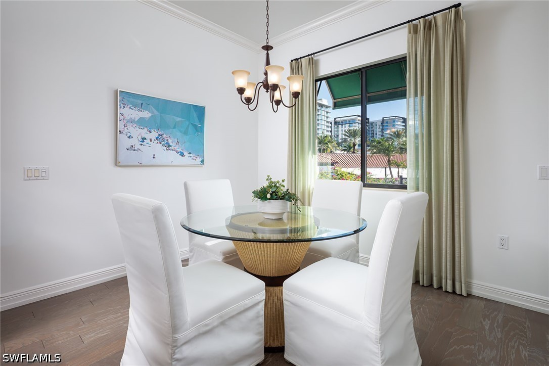 DiningArea