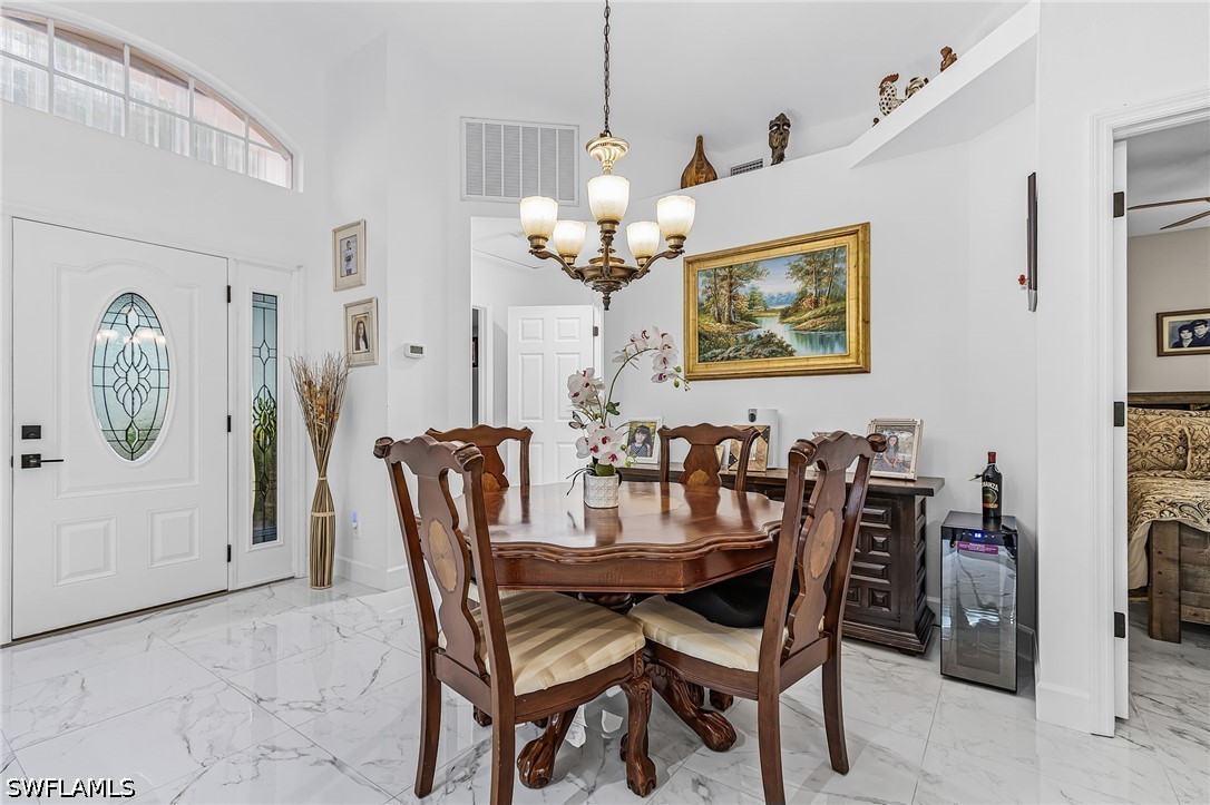 DiningArea