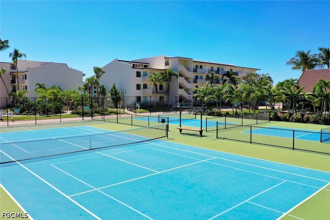 979 Gulf Unit 282, Sanibel, FL 33957