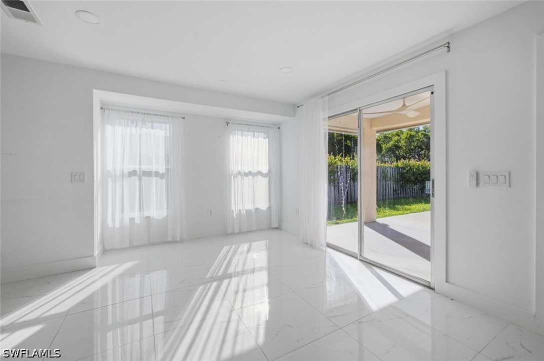 862 99th, Naples, FL 34108