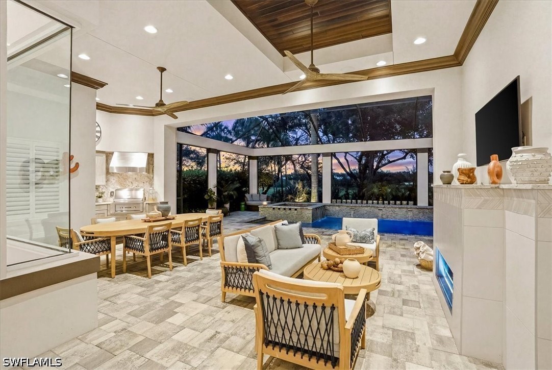3159 Heather Glen, Naples, FL 34114