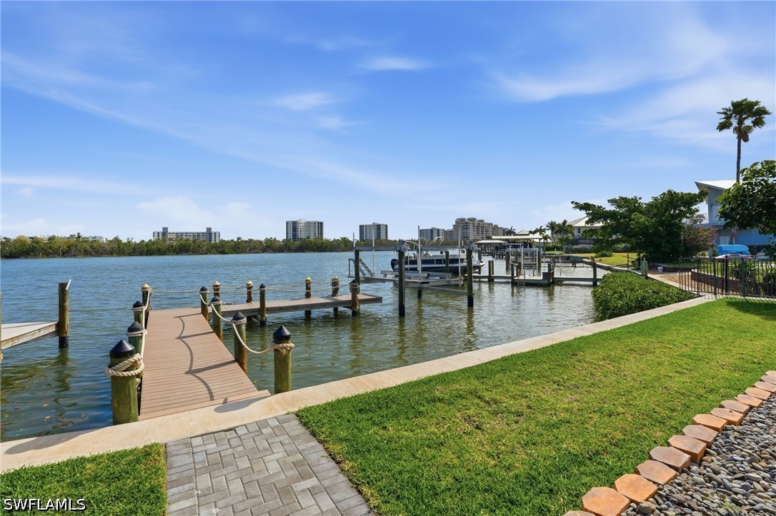 Dock