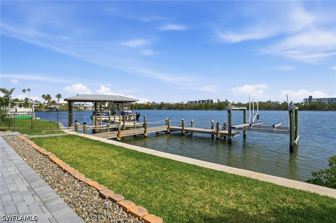 Dock