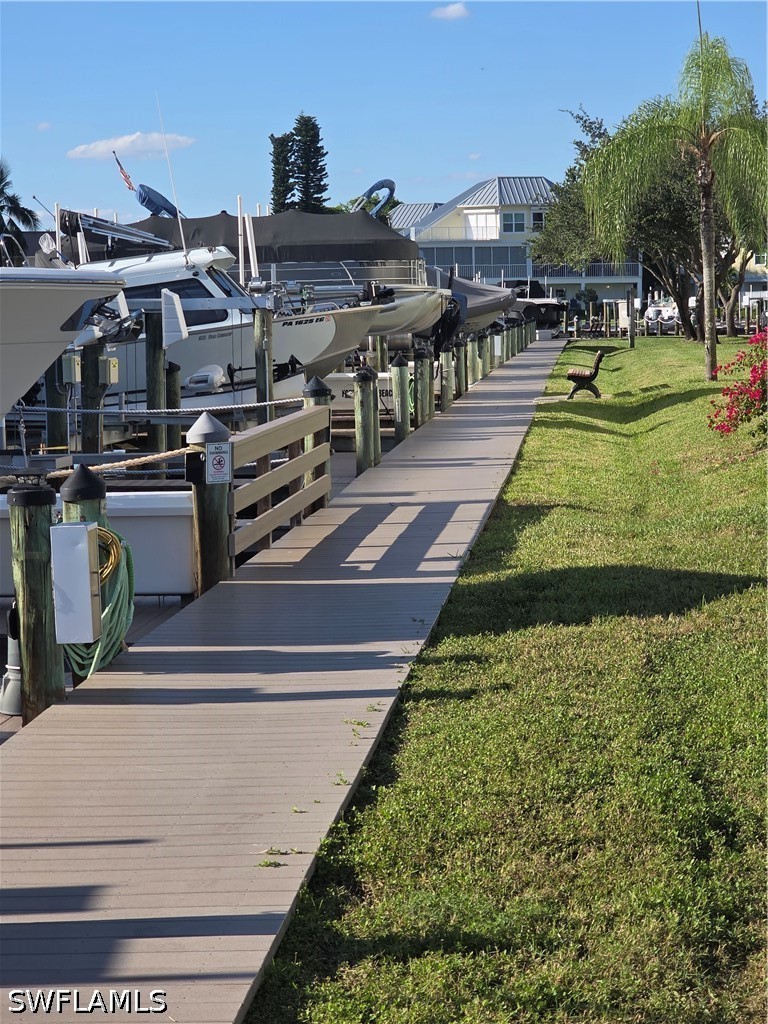 Dock