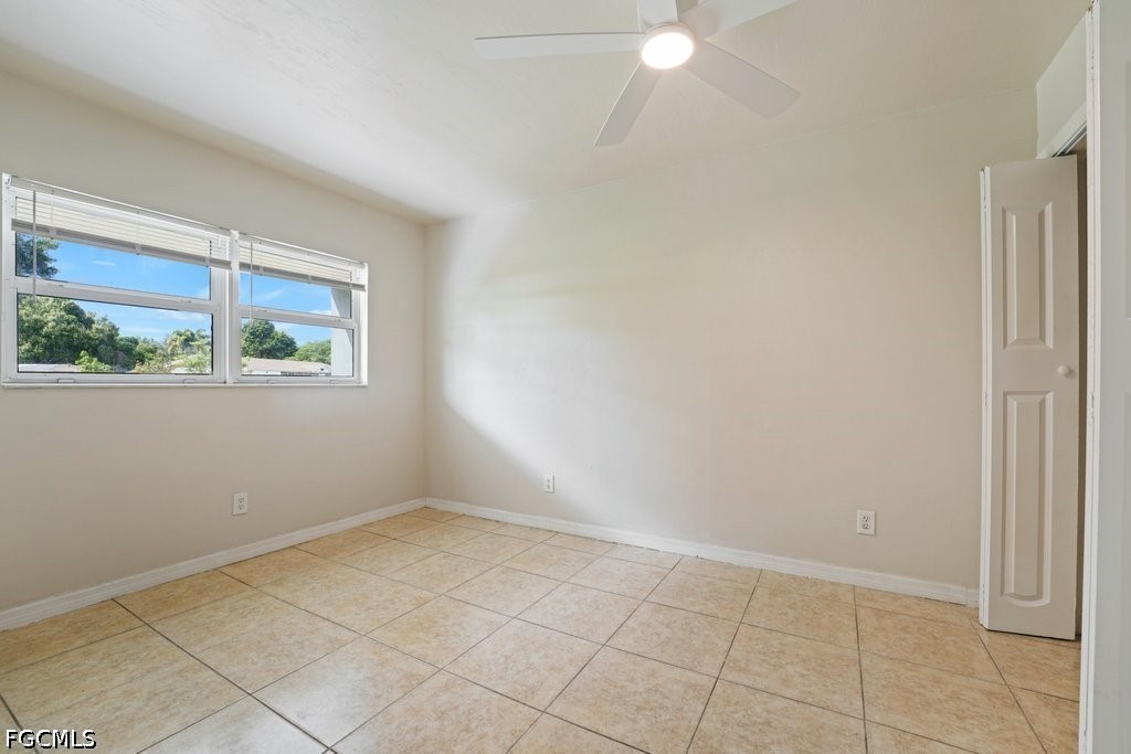 208 Norwich, Lehigh Acres, FL 33936