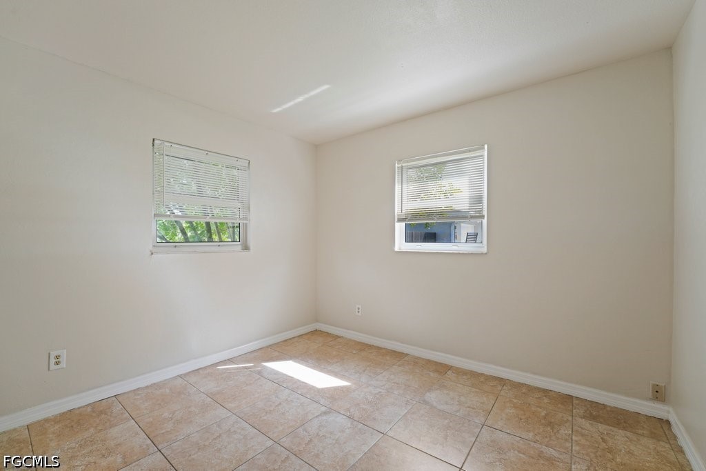 208 Norwich, Lehigh Acres, FL 33936