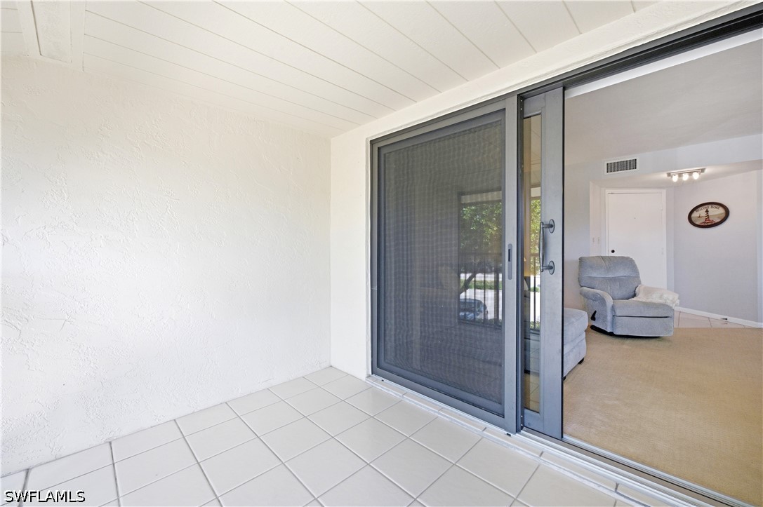 1510 Mainsail Unit 8, Naples, FL 34114