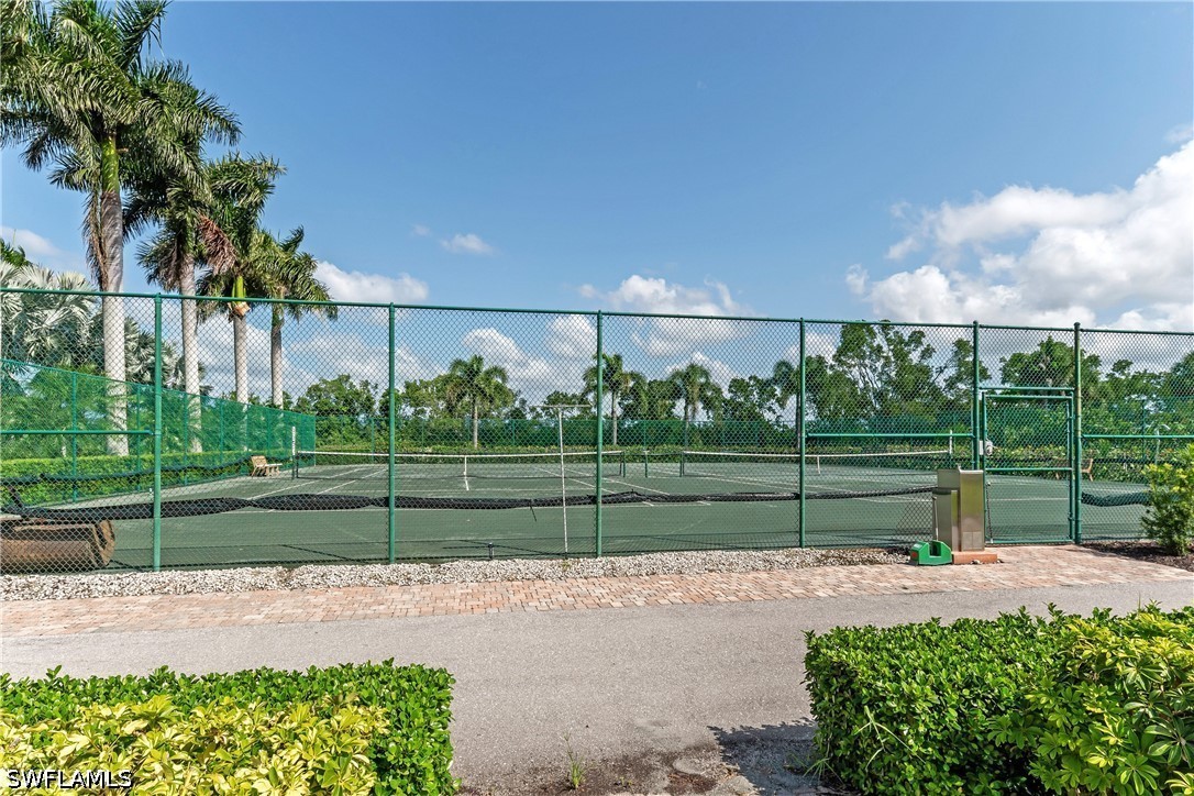 1510 Mainsail Unit 8, Naples, FL 34114