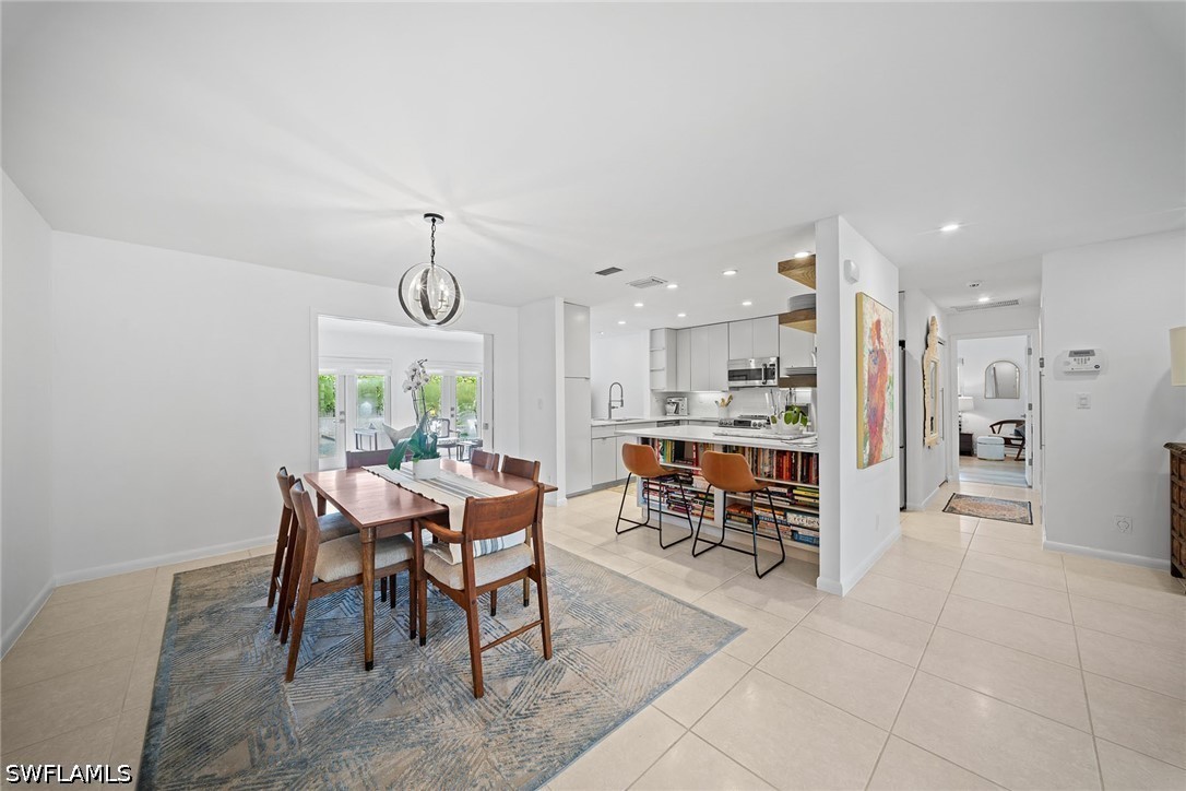 DiningArea