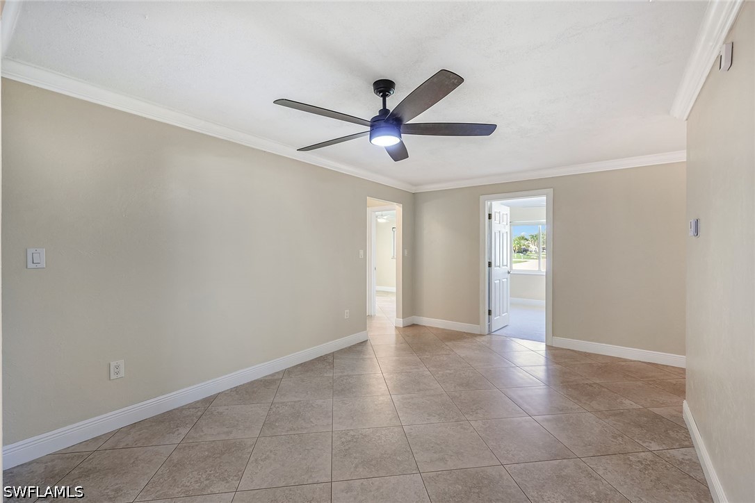 4690 Capri, Naples, FL 34103
