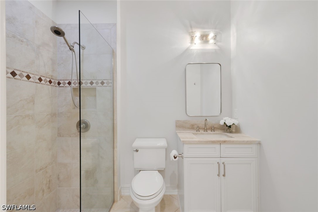 7319 Lantana, Naples, FL 34119