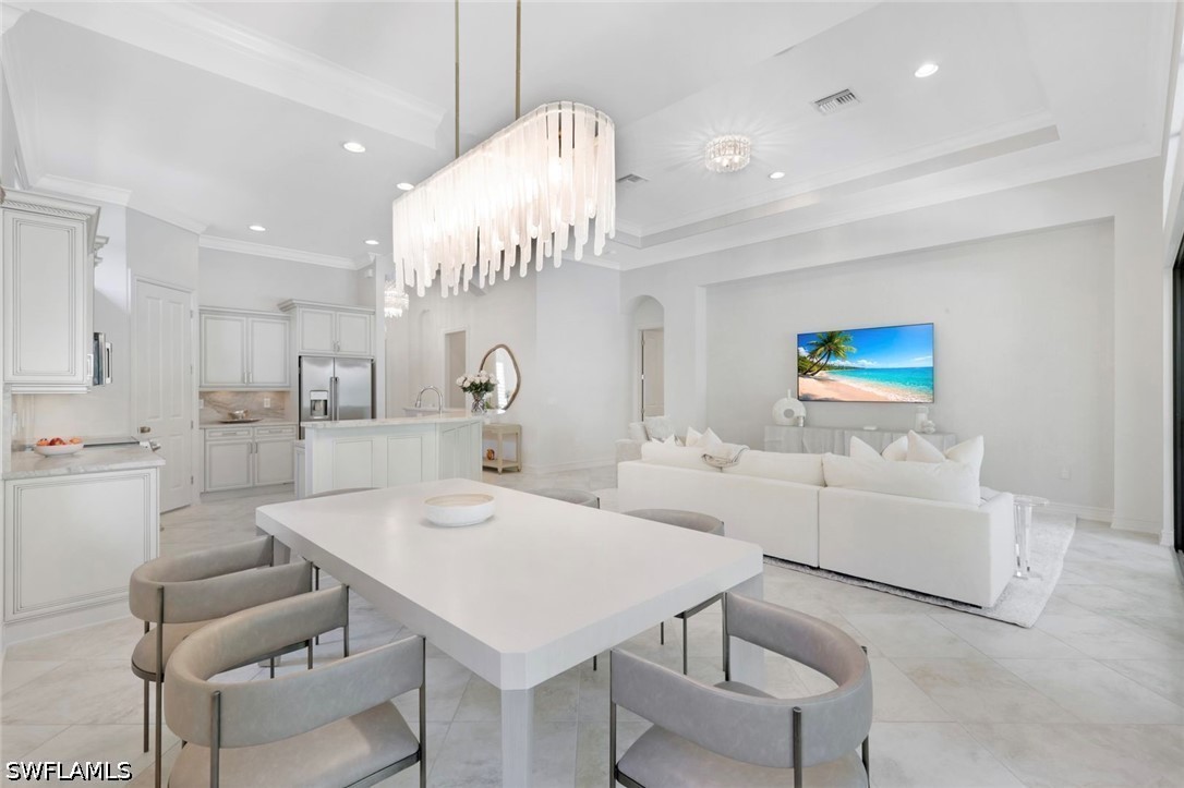 DiningArea