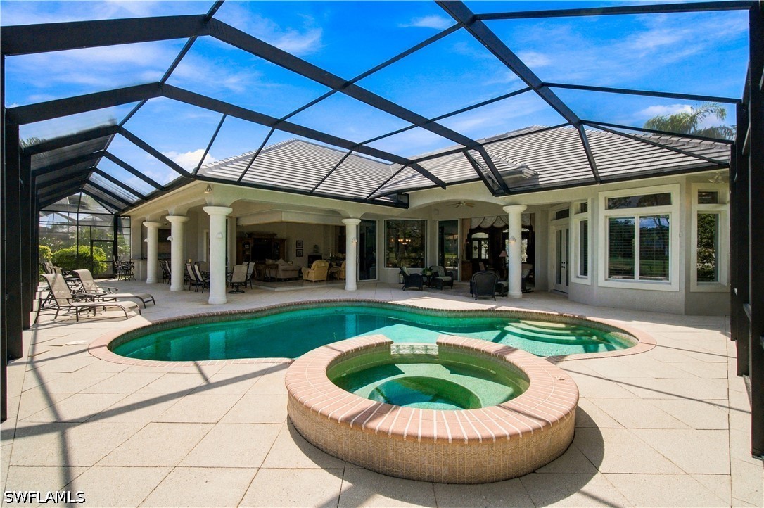 196 Cheshire, Naples, FL 34110