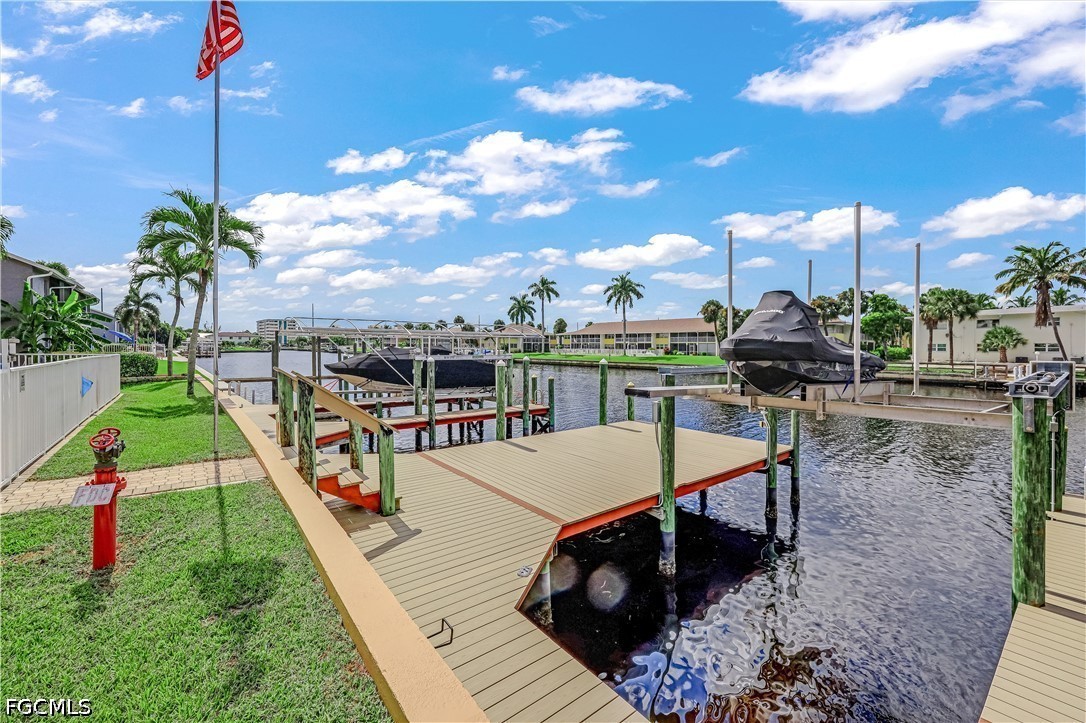 Dock