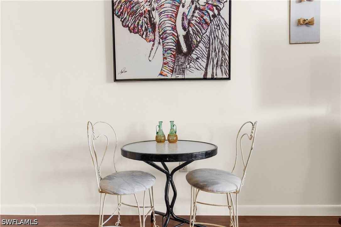 DiningArea