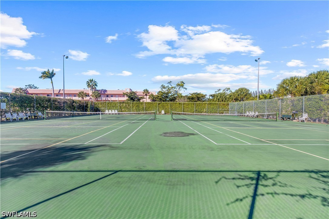 150 Turtle Lake Unit 307, Naples, FL 34105