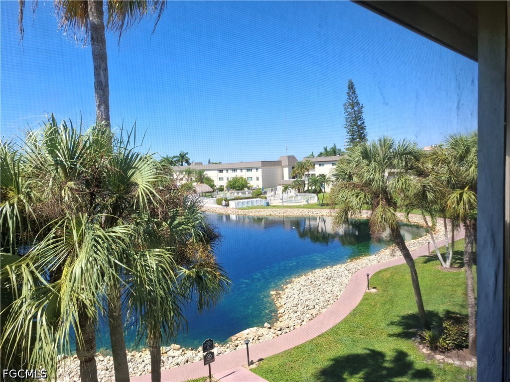 1018 Manatee Unit E307, Naples, FL 34114