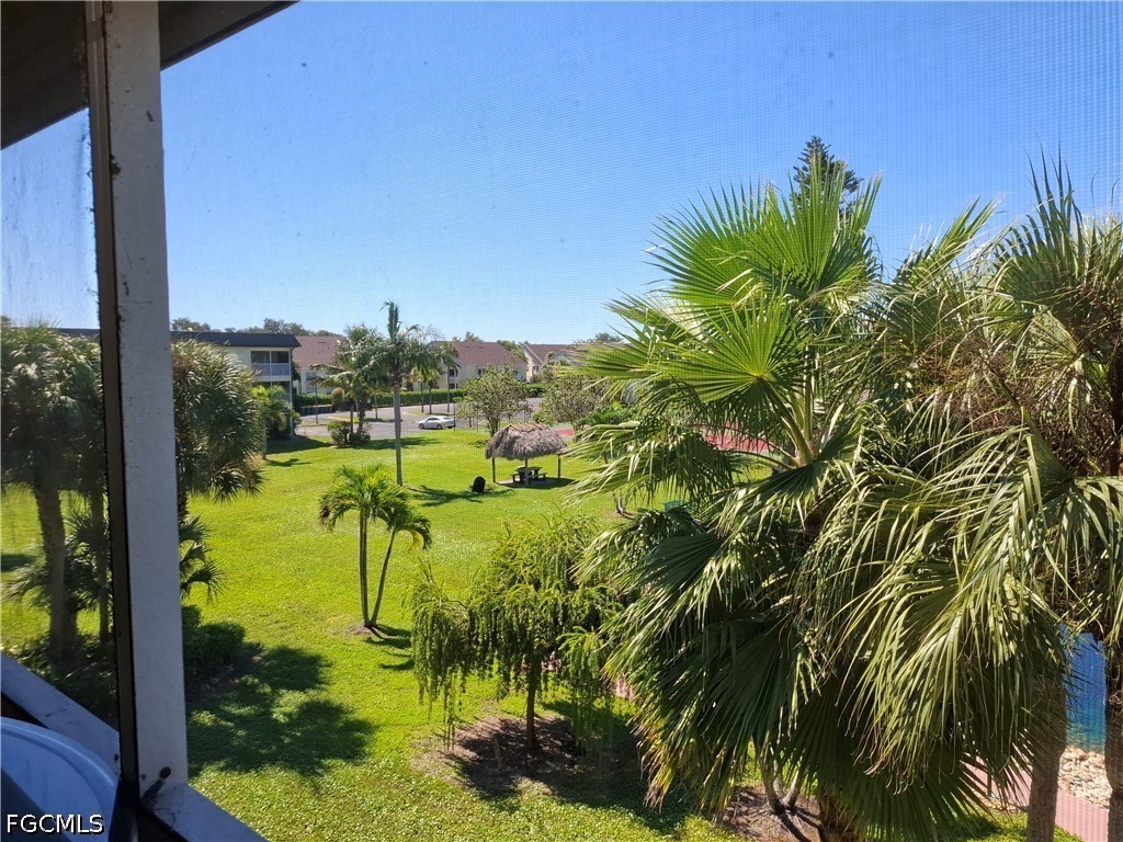 1018 Manatee Unit E307, Naples, FL 34114