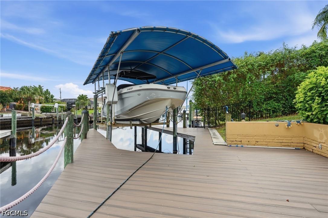 Dock