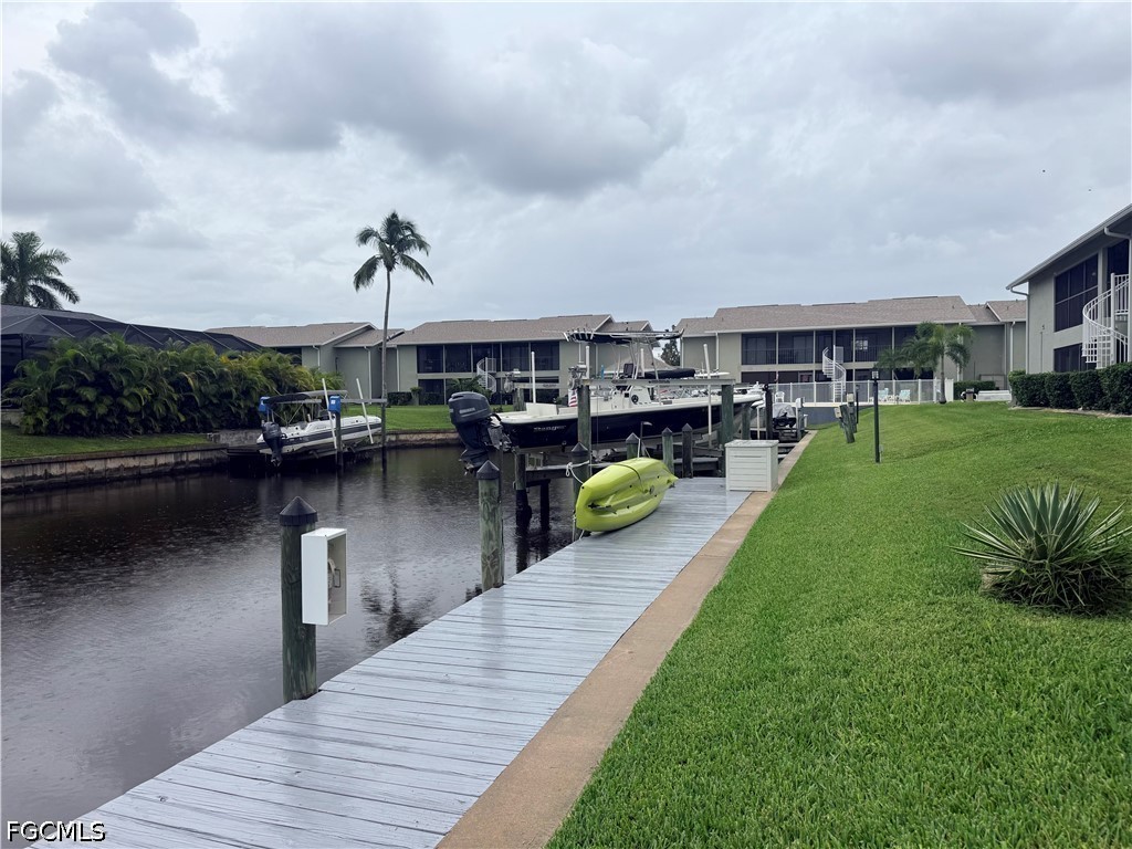 Dock