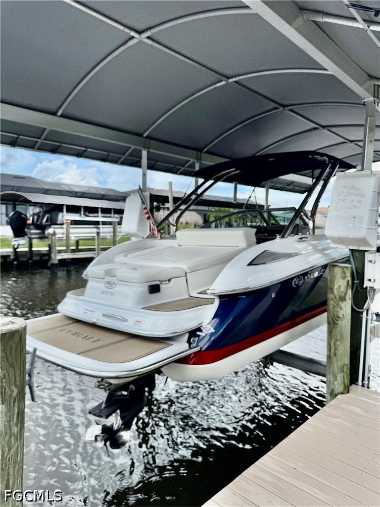 Dock