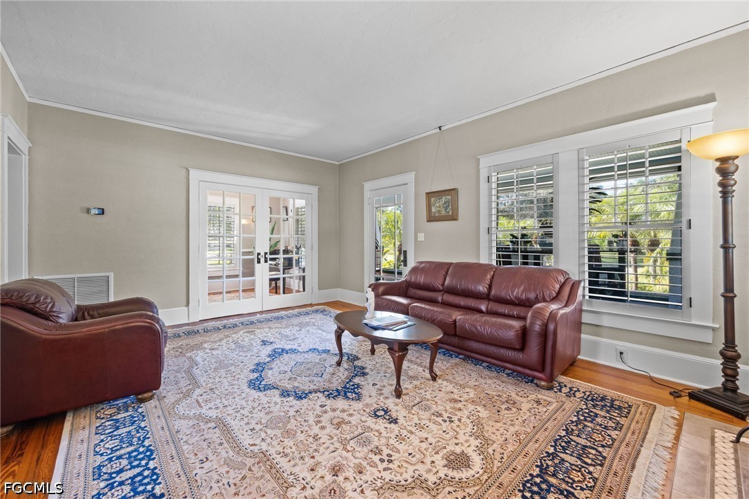 FamilyRoom