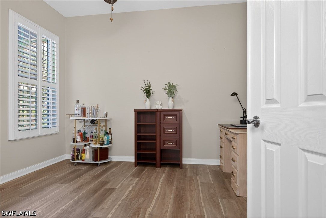 2271 Heydon, Naples, FL 34120