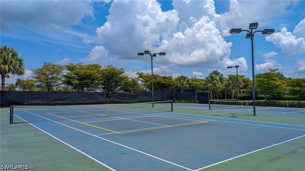 2271 Heydon, Naples, FL 34120