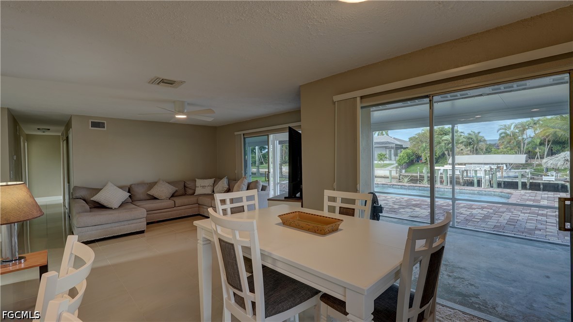 DiningArea