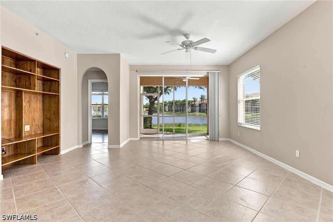 6560 Huntington Lakes Unit 104, Naples, FL 34119