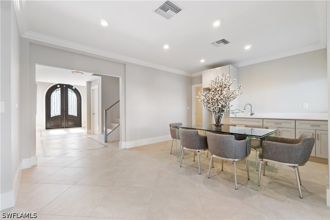 DiningArea
