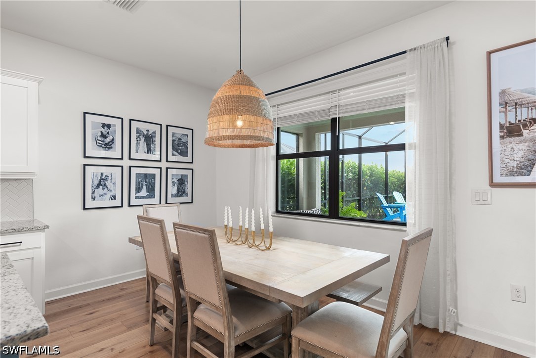 DiningArea