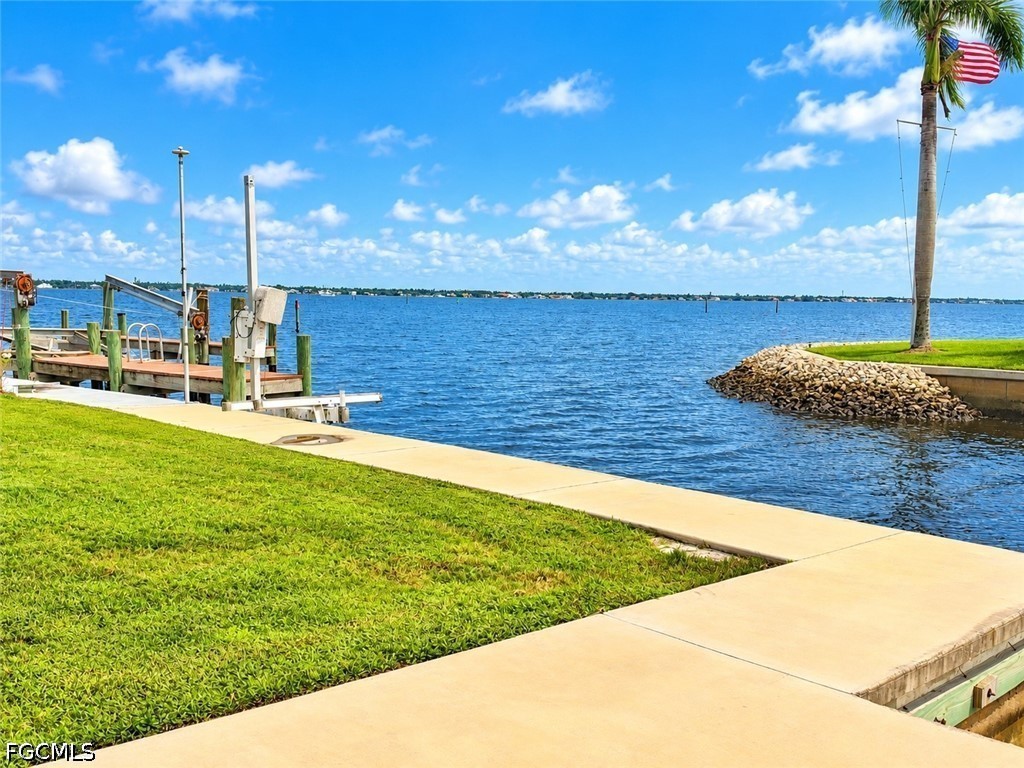 Dock
