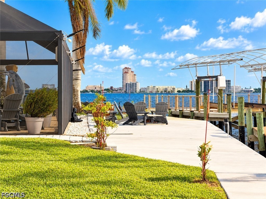 Dock