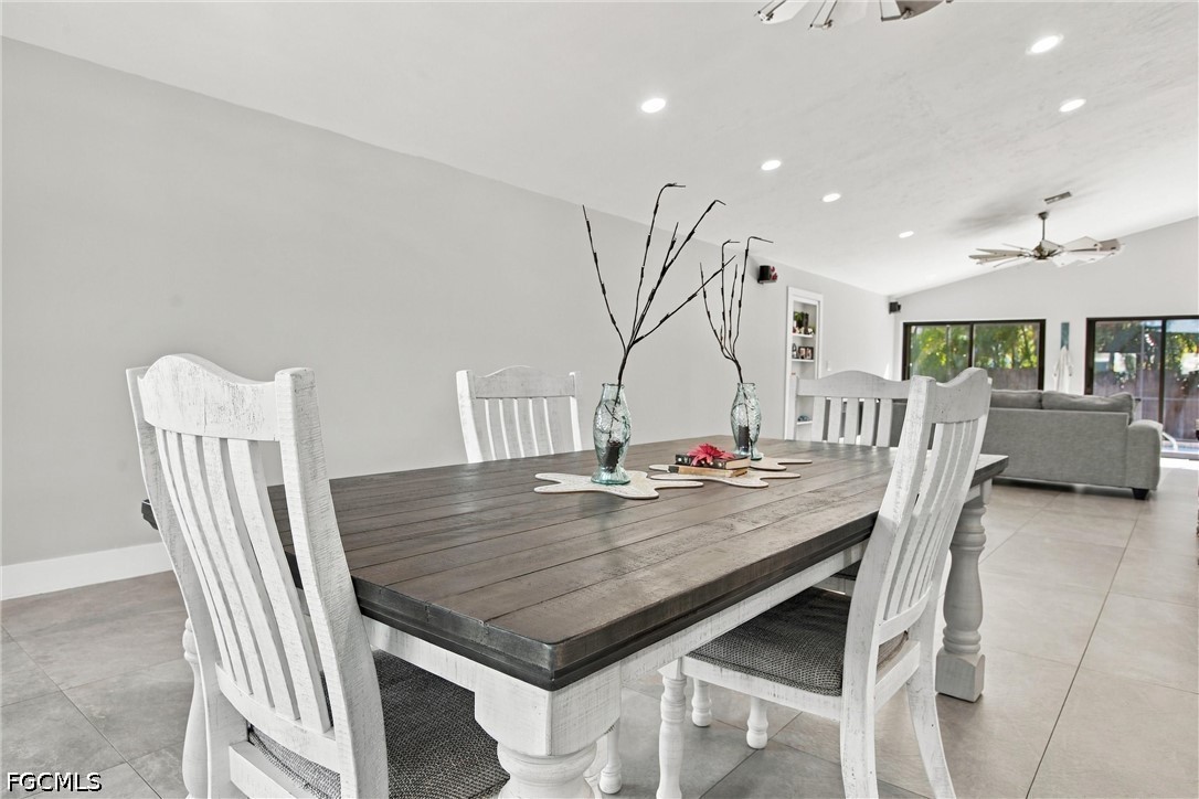 DiningArea