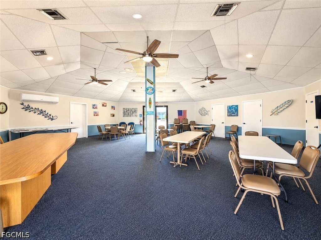 DiningArea