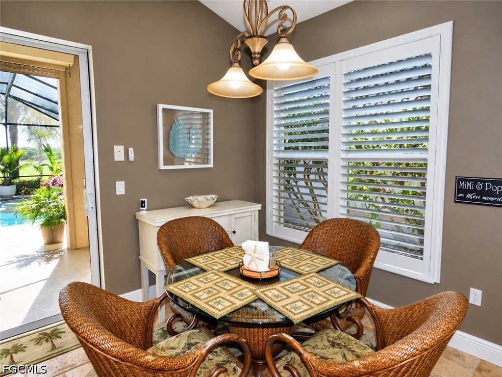 DiningArea