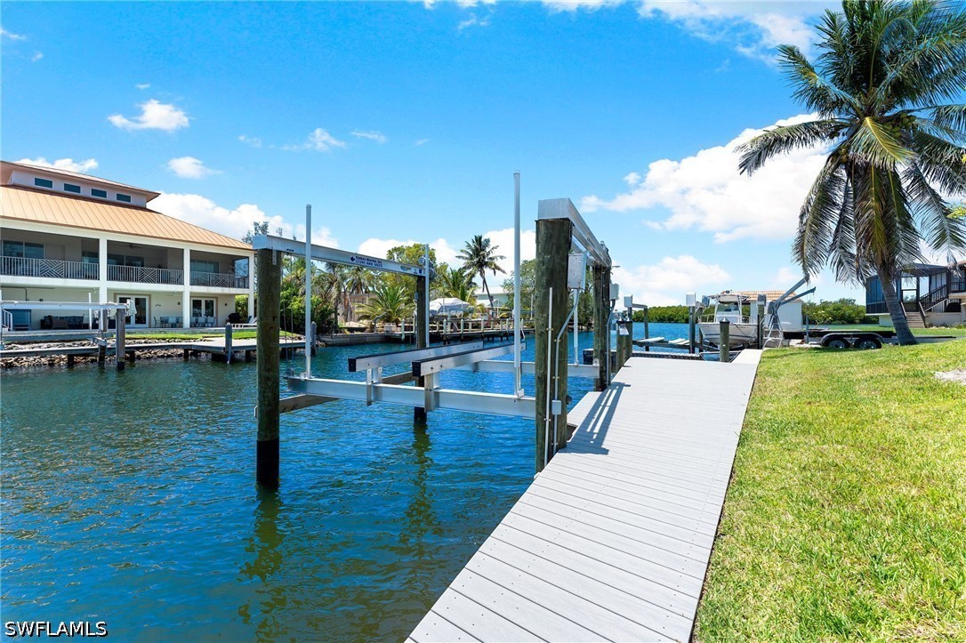 Dock