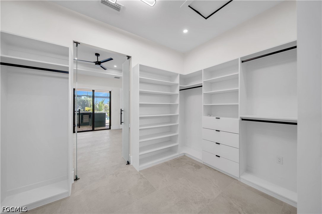 Closet