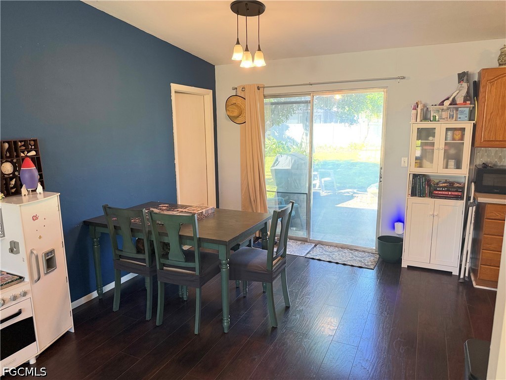 DiningArea