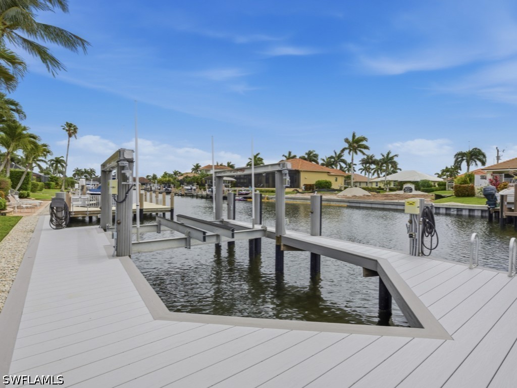 Dock