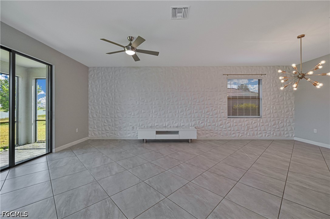 13846 Pine Lodge, Fort Myers, FL 33913