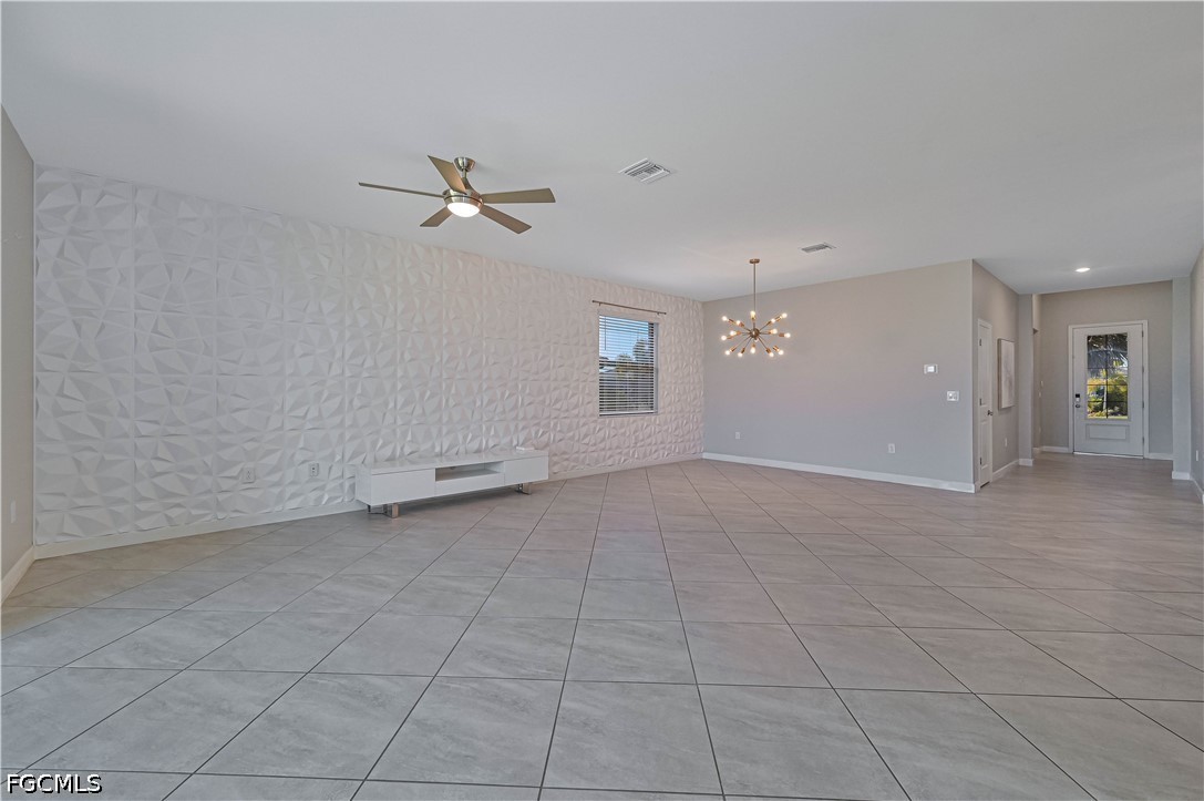 13846 Pine Lodge, Fort Myers, FL 33913