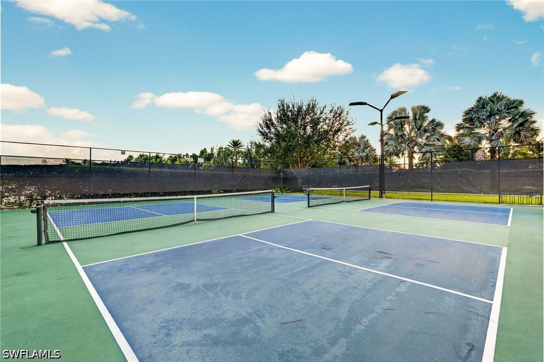 2299 Somerset, Naples, FL 34120
