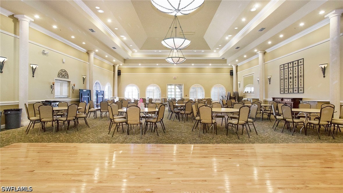 DiningArea