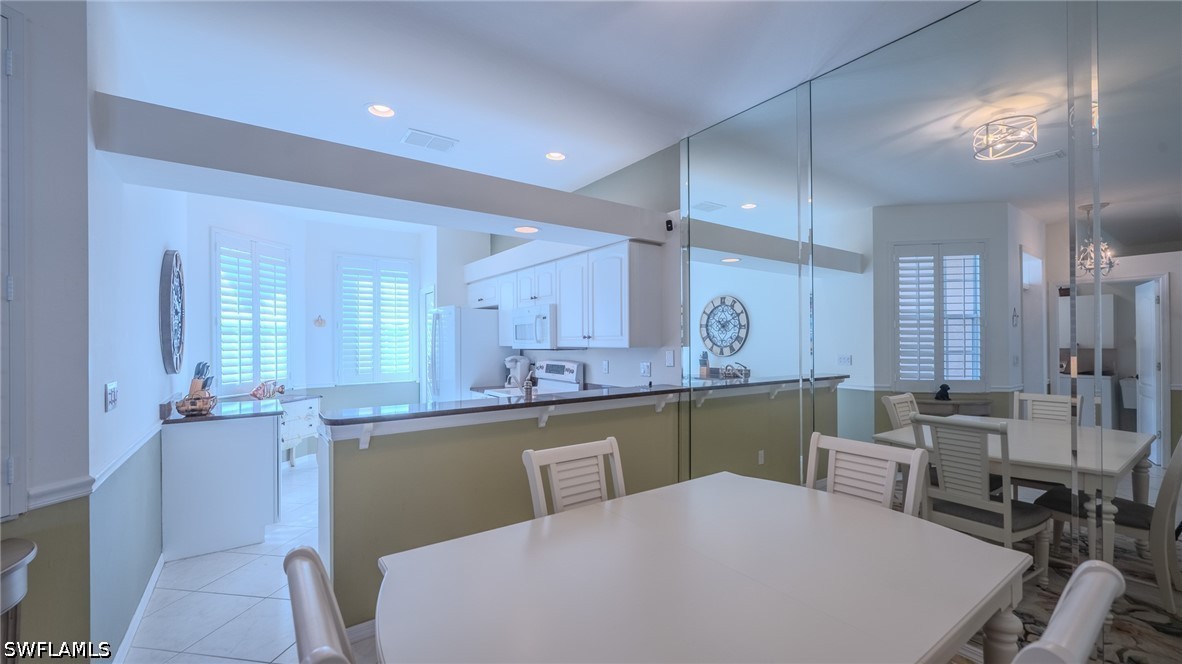 DiningArea