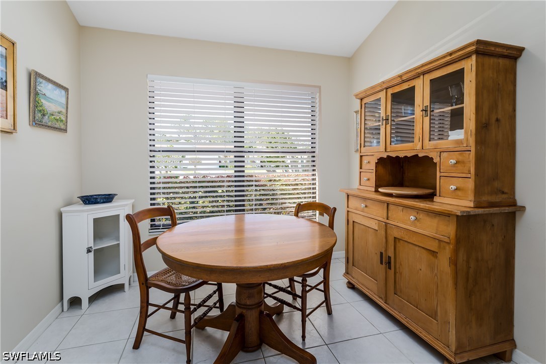 DiningArea