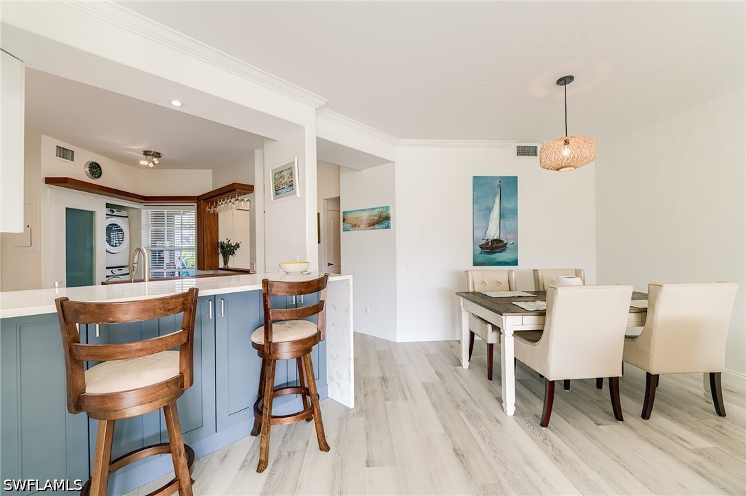 DiningArea